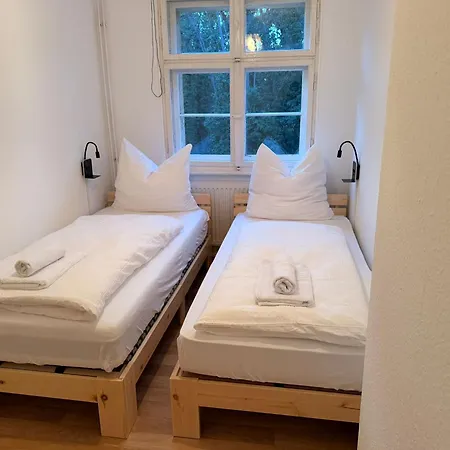 Loewenherz Naehe Karls Erlebnis-dorf ويسترمارك