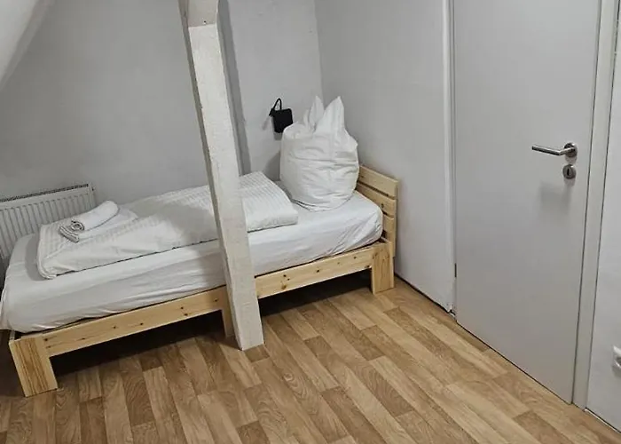 Loewenherz Naehe Karls Erlebnis-dorf * ويسترمارك